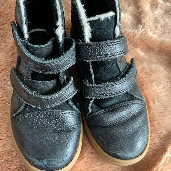 VGUC UGG runners - Picture 7 of 7